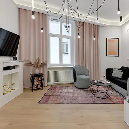 Monte Cassino Boutique By Downtown *